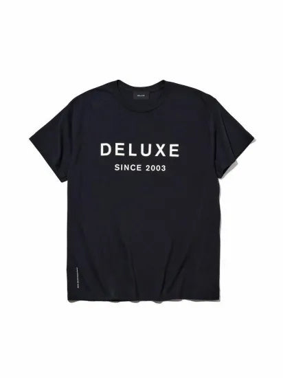 DELUXE | DELUXE LOGO TEE