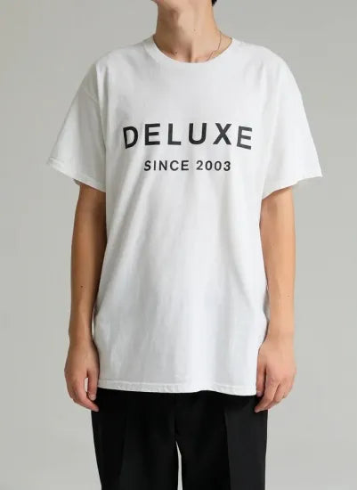 DELUXE | DELUXE LOGO TEE