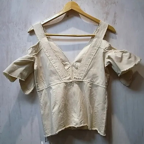 LI HUA | Open Shoulder Cut Off Blouse