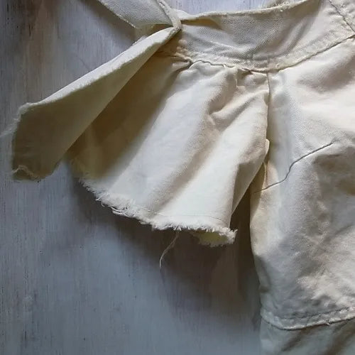 LI HUA | Open Shoulder Cut Off Blouse