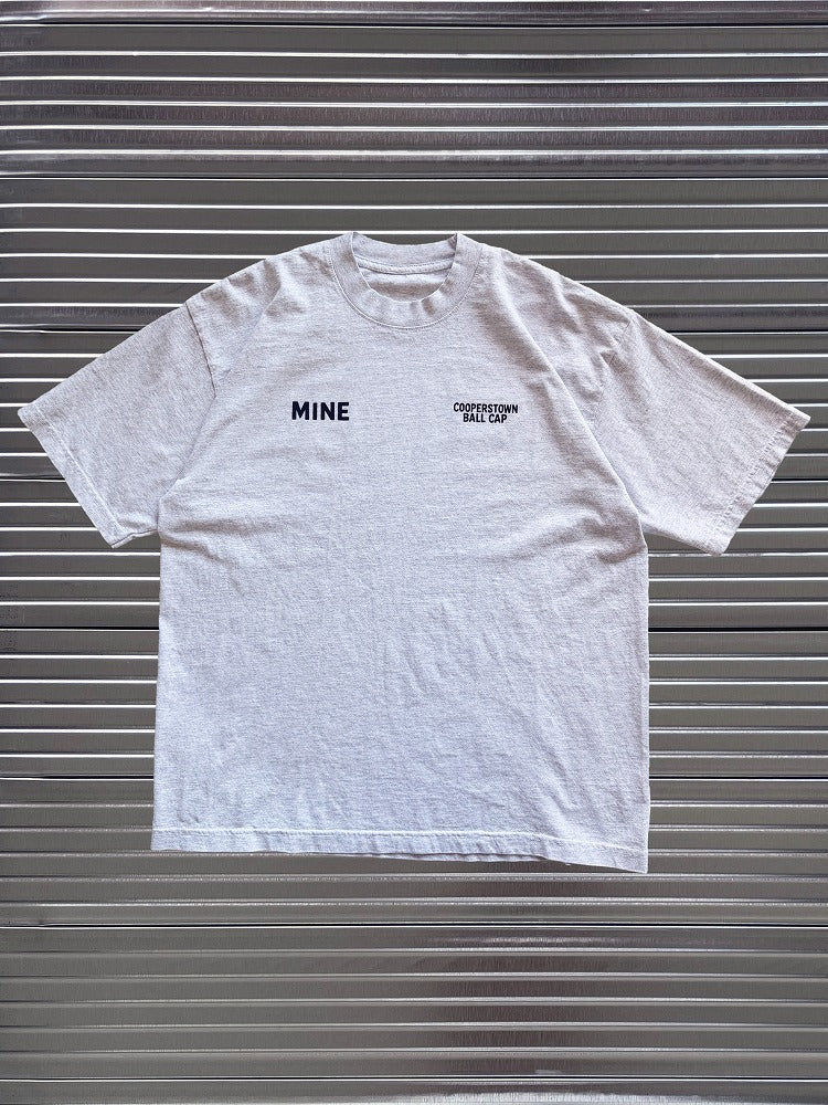 MINE　MINE x COOPERS TOWN BALL CAP Flock Print Tee