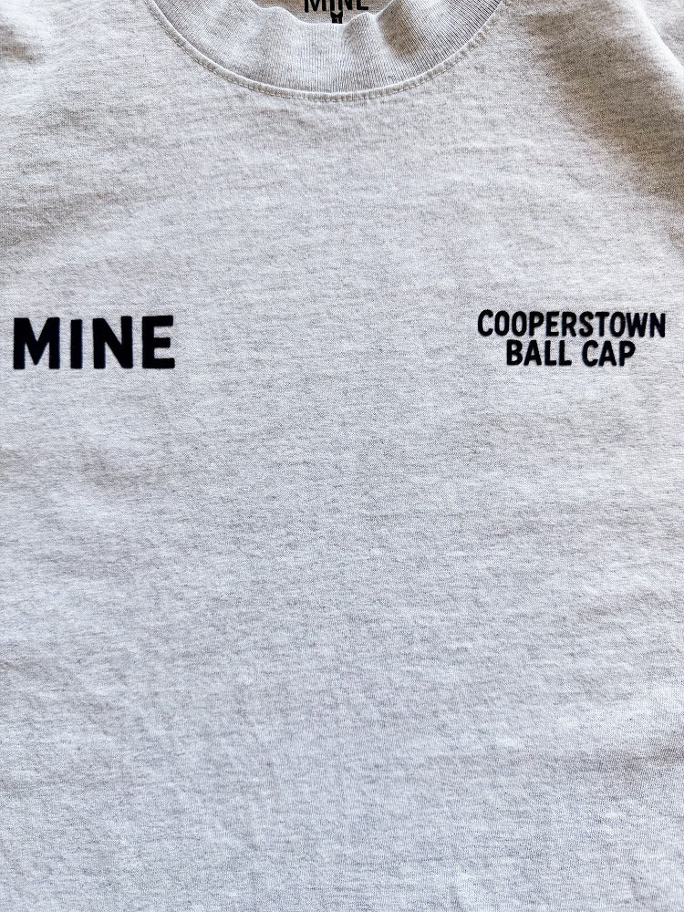 MINE　MINE x COOPERS TOWN BALL CAP Flock Print Tee