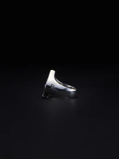 Antidote BUYERS CLUB | Engraved Spade Ring