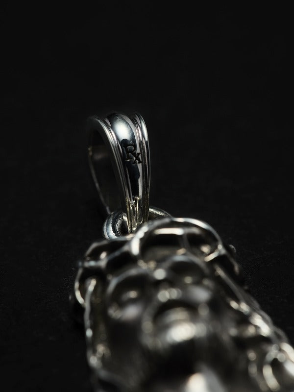 ANTIDOTE BUYERS CLUB　Solid Back Jesus Small Pendant